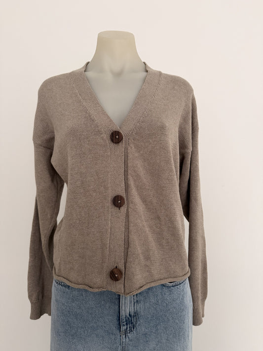 Lightweight raw hem cardi