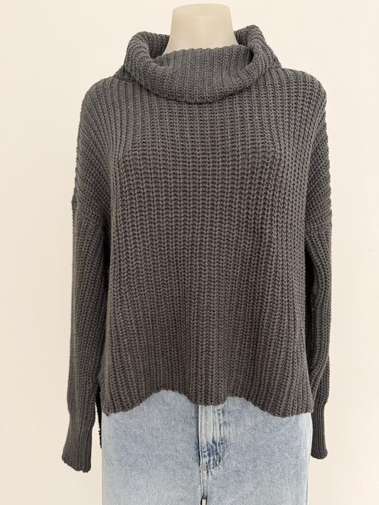 Chunky Roll Neck Knit